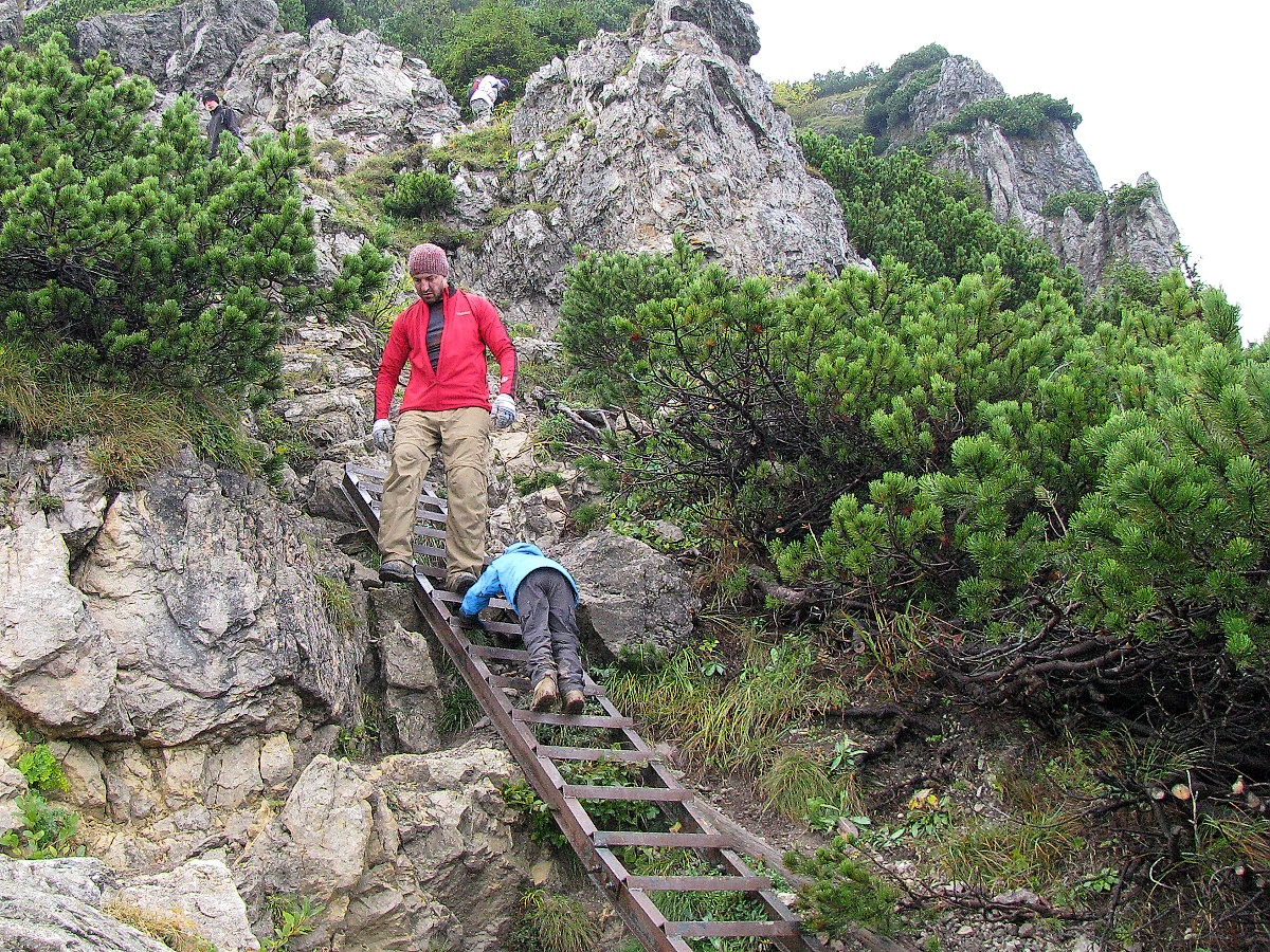 67 - "volně pohozený žebřík" při sestupu