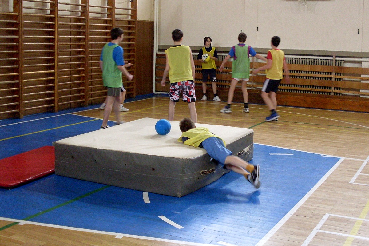 08 - rozehrán poslední závod Zimní 13 - irbis