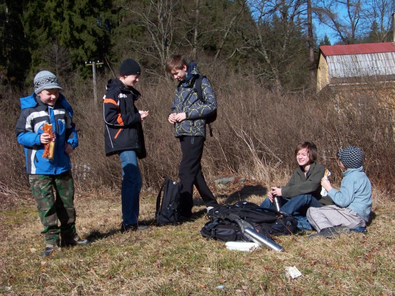 01 - Druhá snídaně na hřišti v Domašově