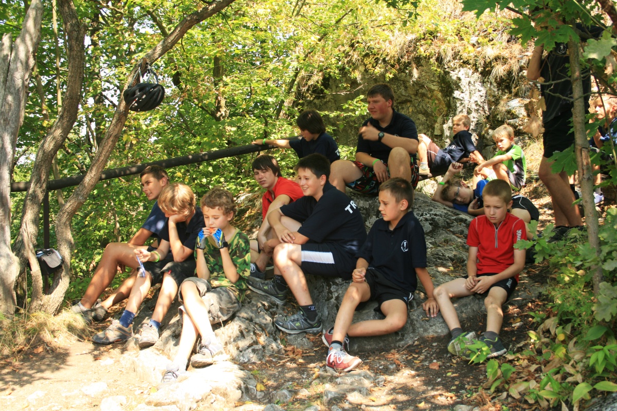 16 - část oddílu na Brankách