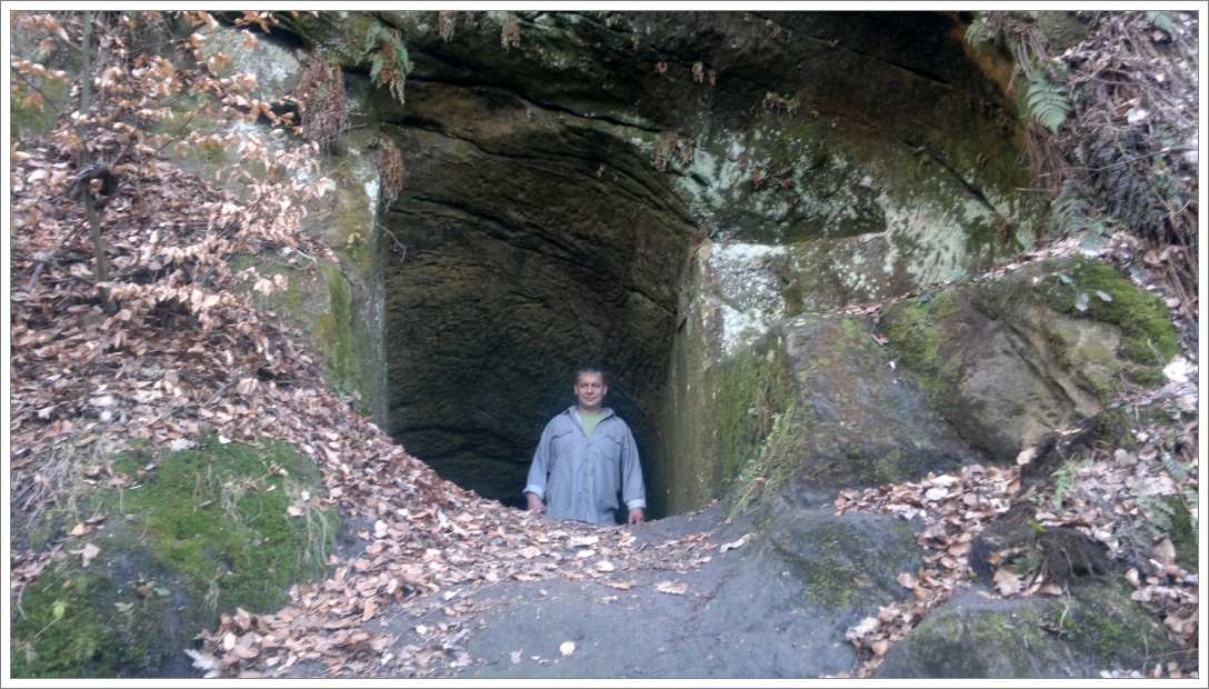 17 - Romek tvrdí, že zde byli ustájení hradní koně